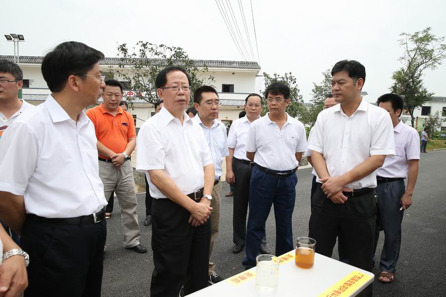 自治区党委副书记危朝安到pg电子娱乐平台集团公司贵港市覃塘区平田污水处理站考察调研